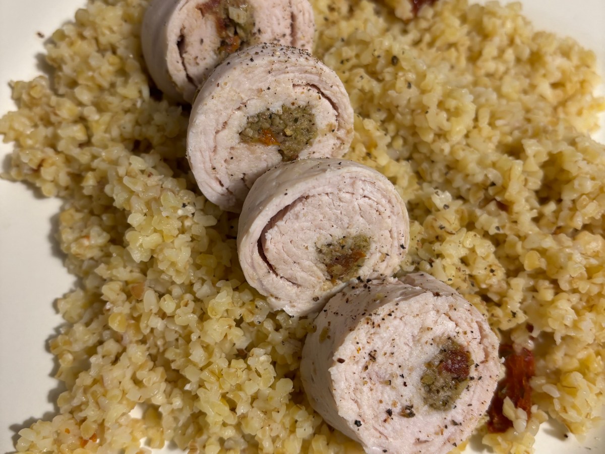 Ballottine de volaille aux olives et boulgour méditerranéen + recette à&nbsp;télécharger